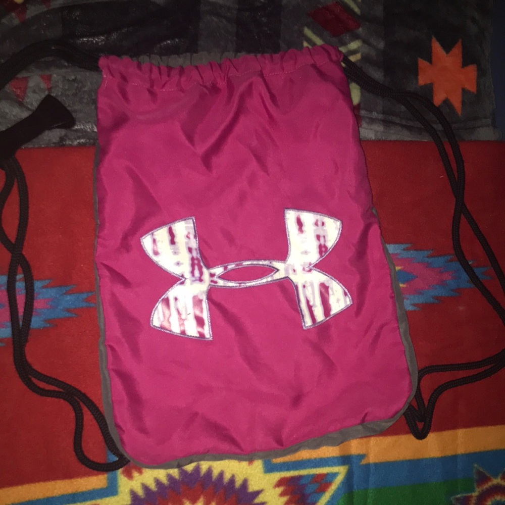 Under amour draw sack quality